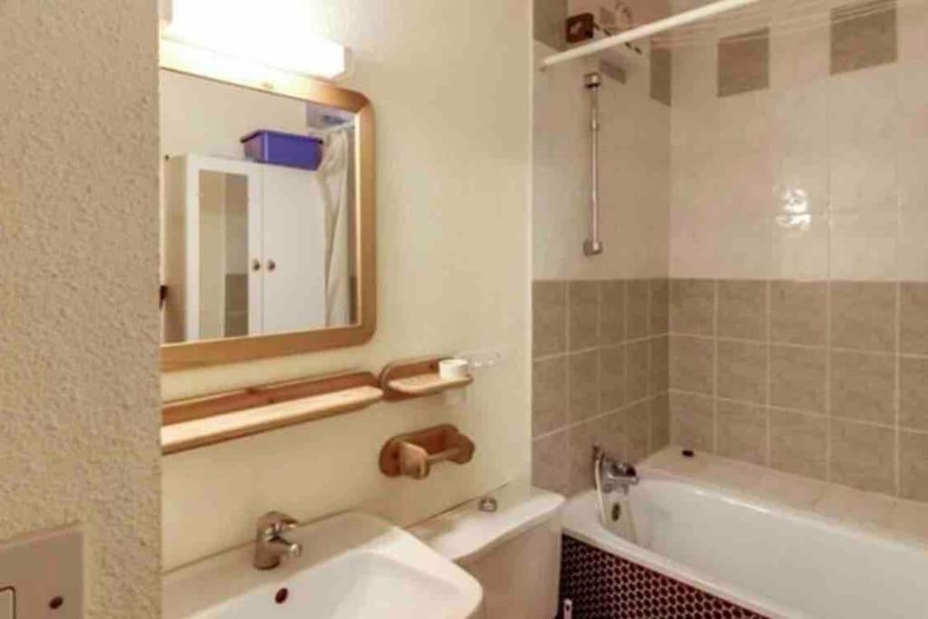 : De L'ayre Apartment